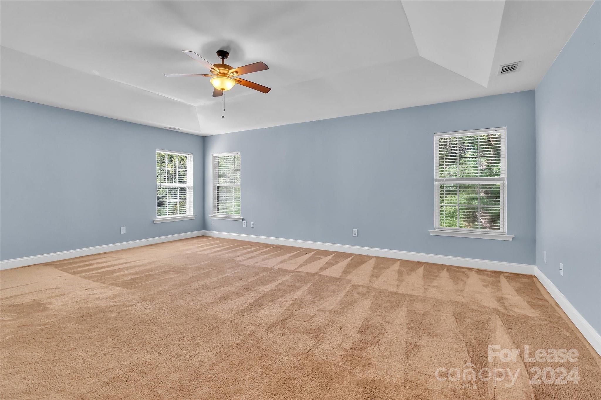 Hamilton Lakes - Residential Lease