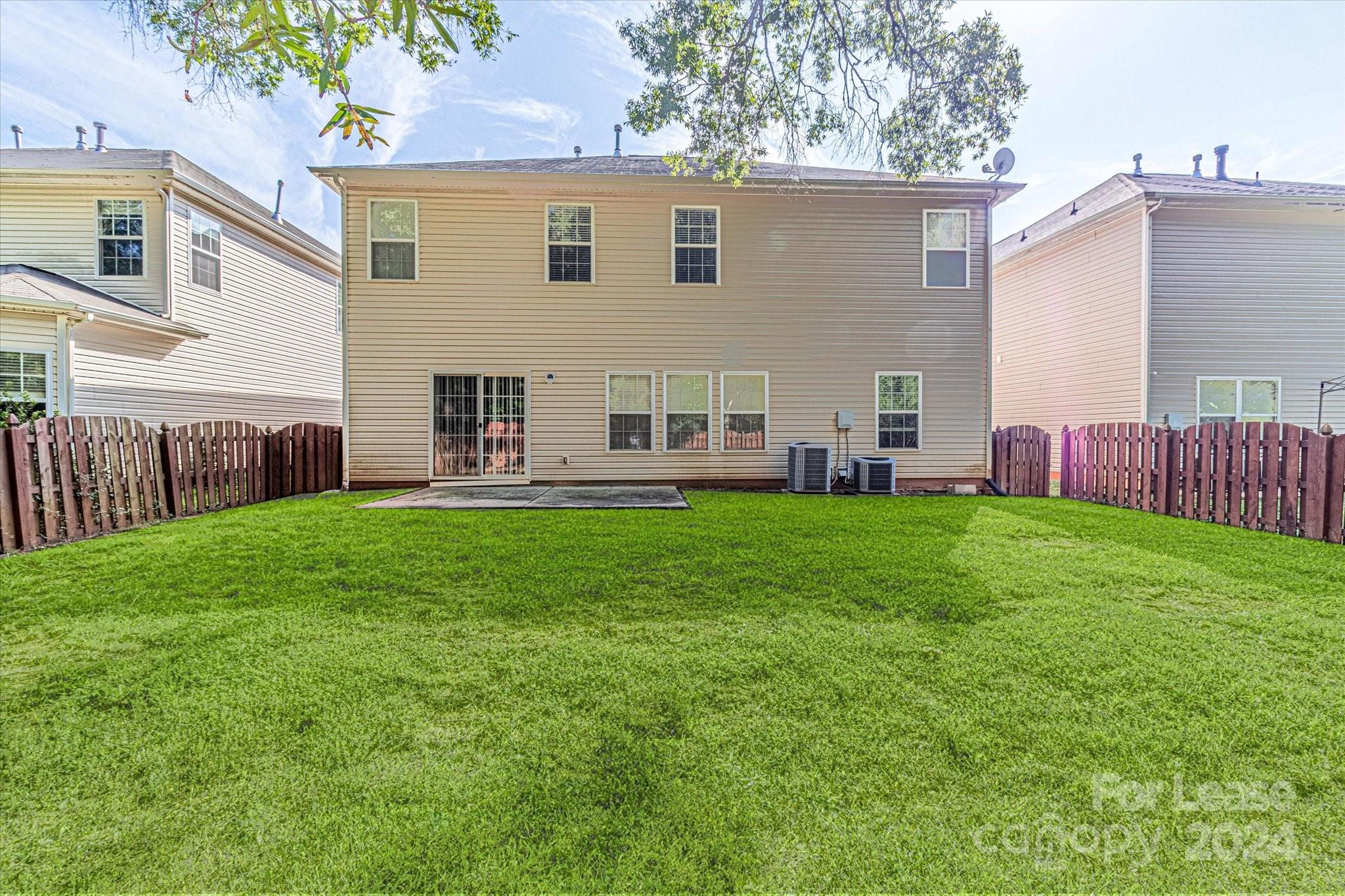 Hamilton Lakes - Residential Lease