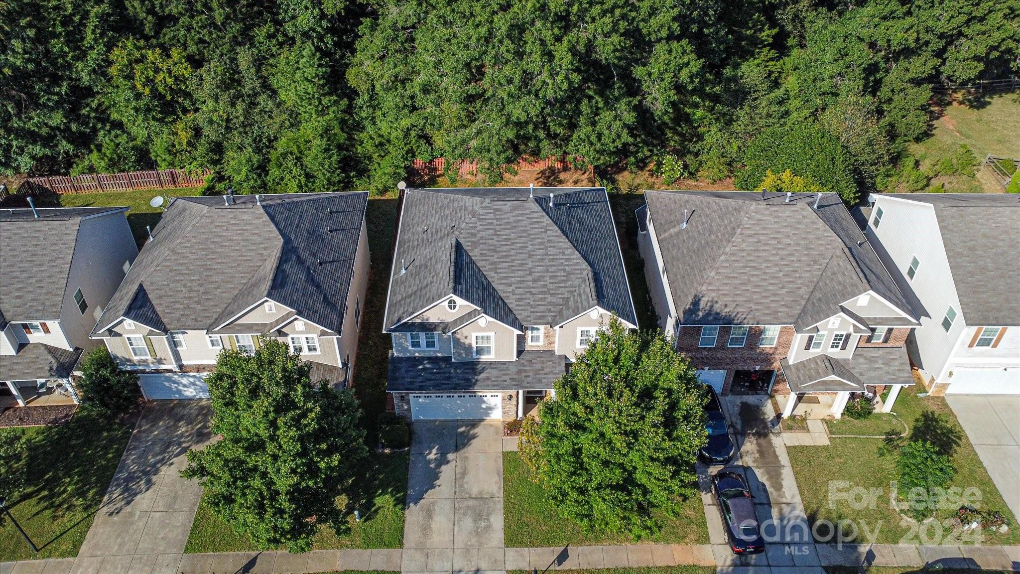 Hamilton Lakes - Residential Lease