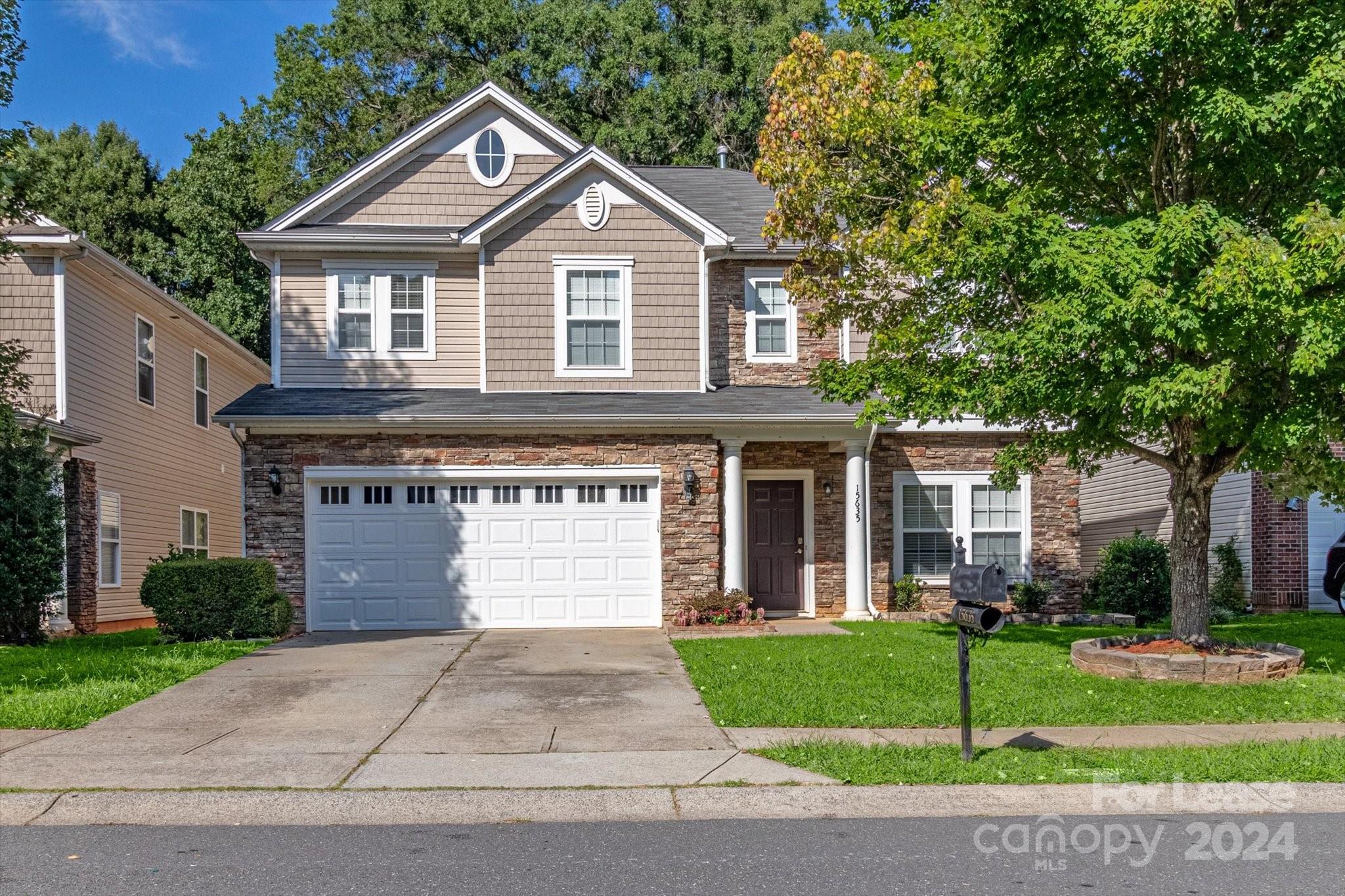 Hamilton Lakes - Residential Lease