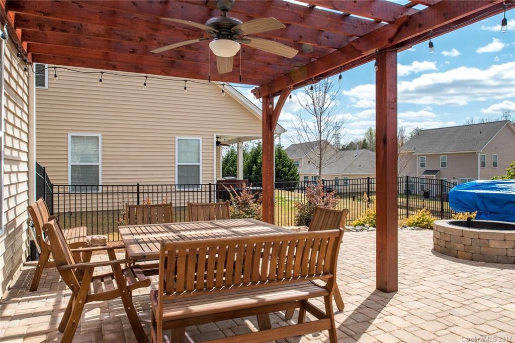 Lake Ridge - Residential