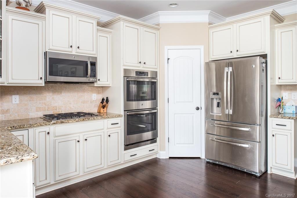 Lake Ridge - Residential