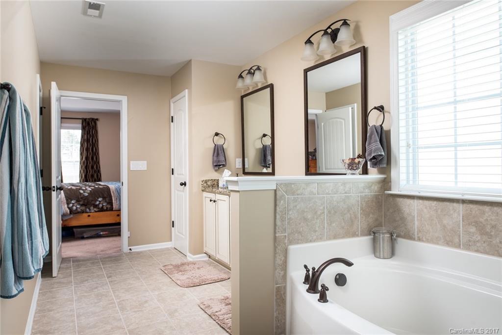 Lake Ridge - Residential