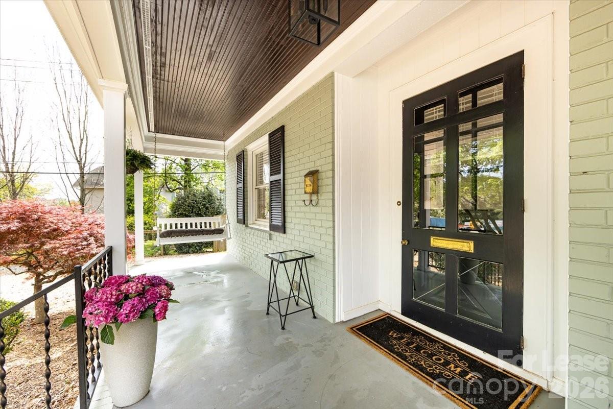 Myers Park - Residential Lease