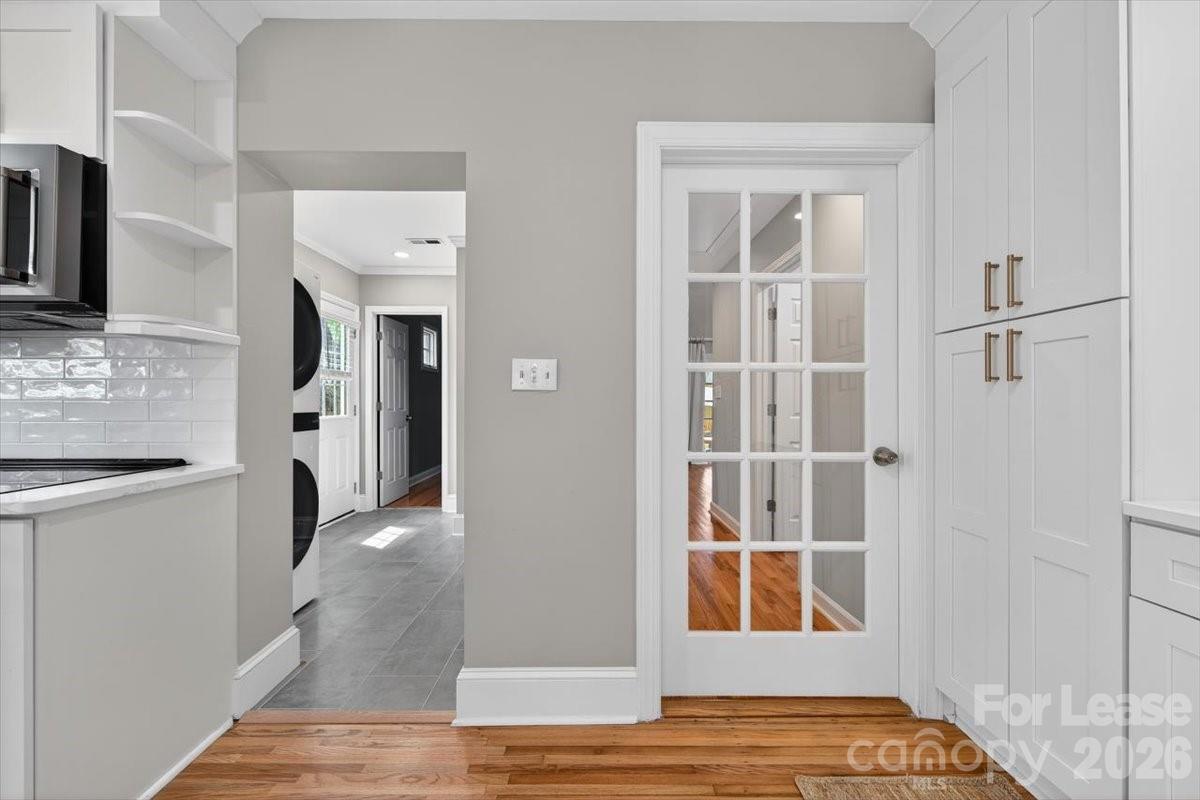 Myers Park - Residential Lease