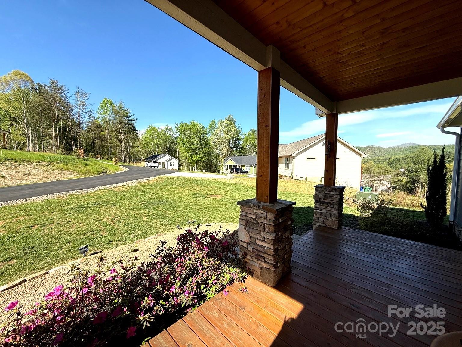 105 Bluebell Ridge Lane