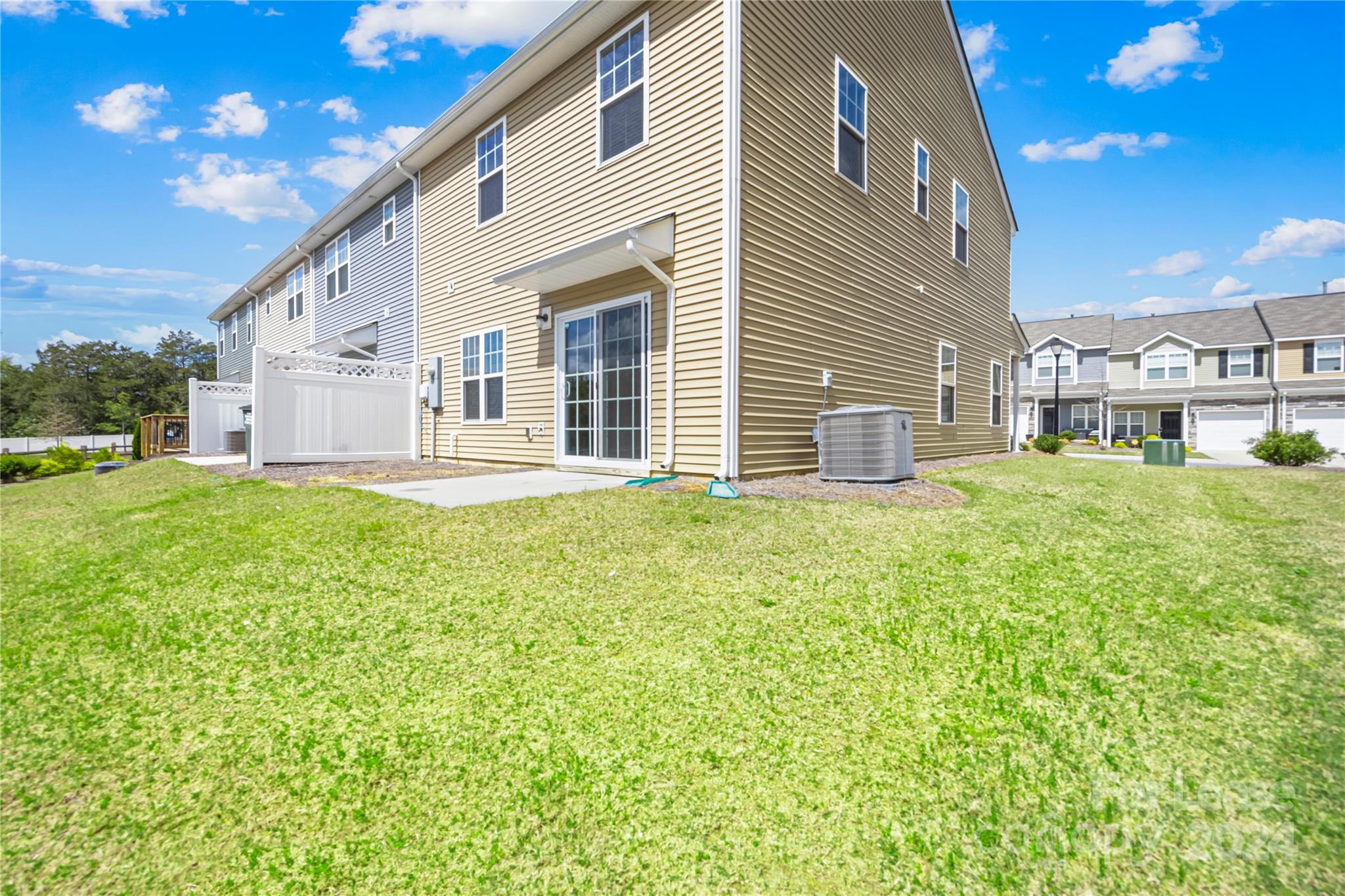 Wrights Crossing - Residential Lease