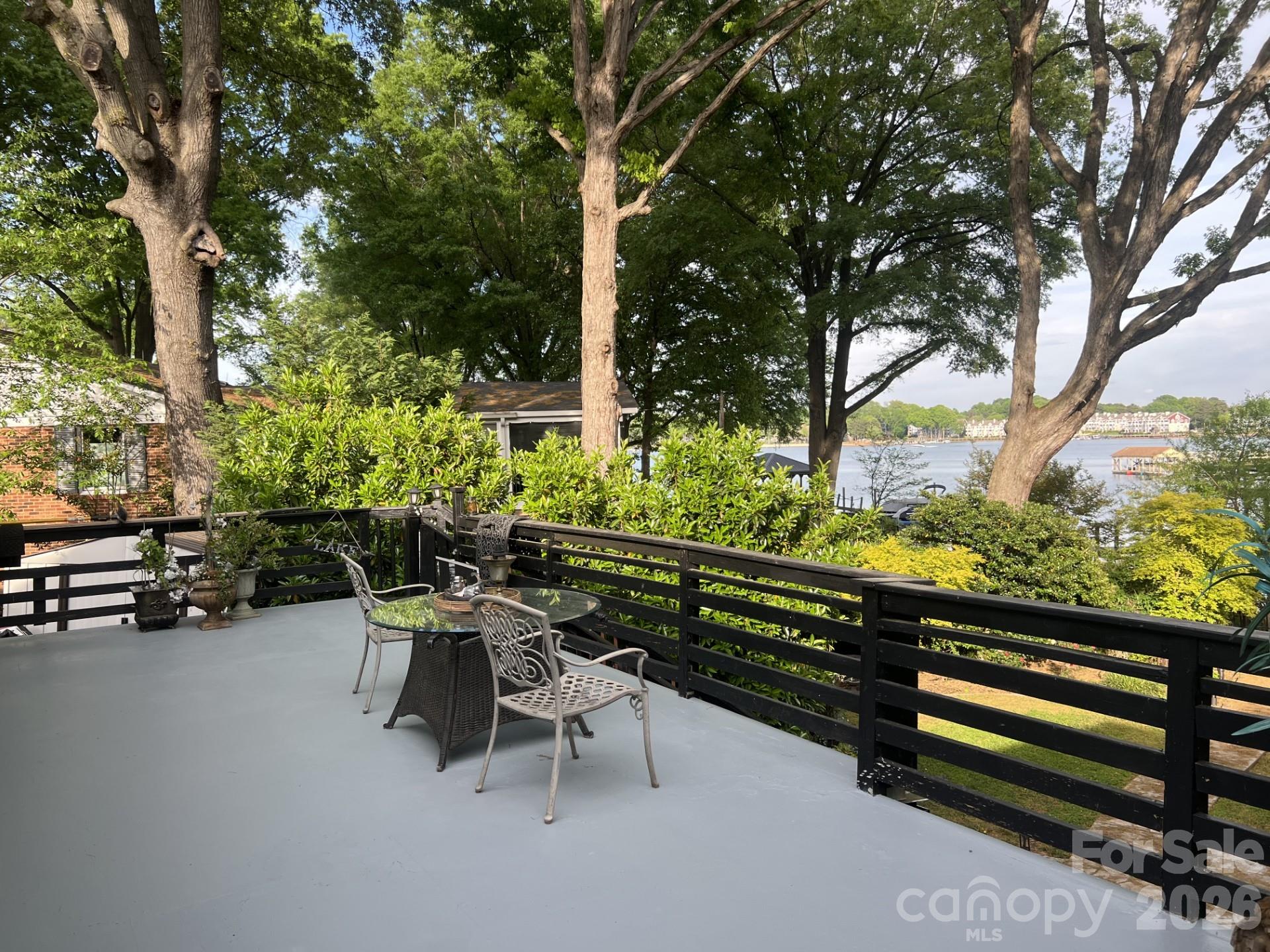 21510 Norman Shores Drive