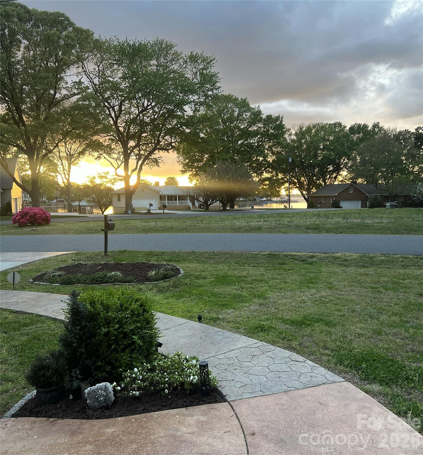 Norman Shores - Residential