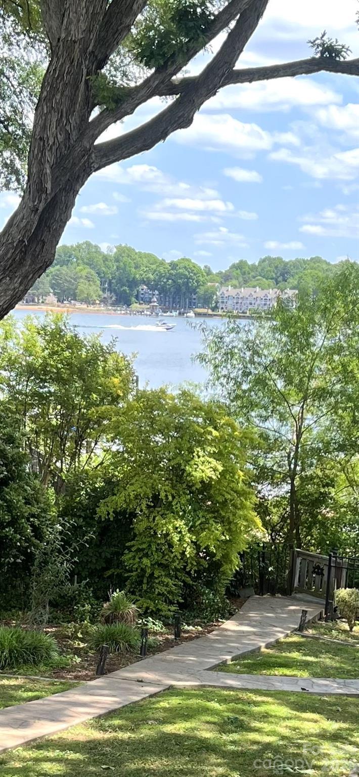 Norman Shores - Residential