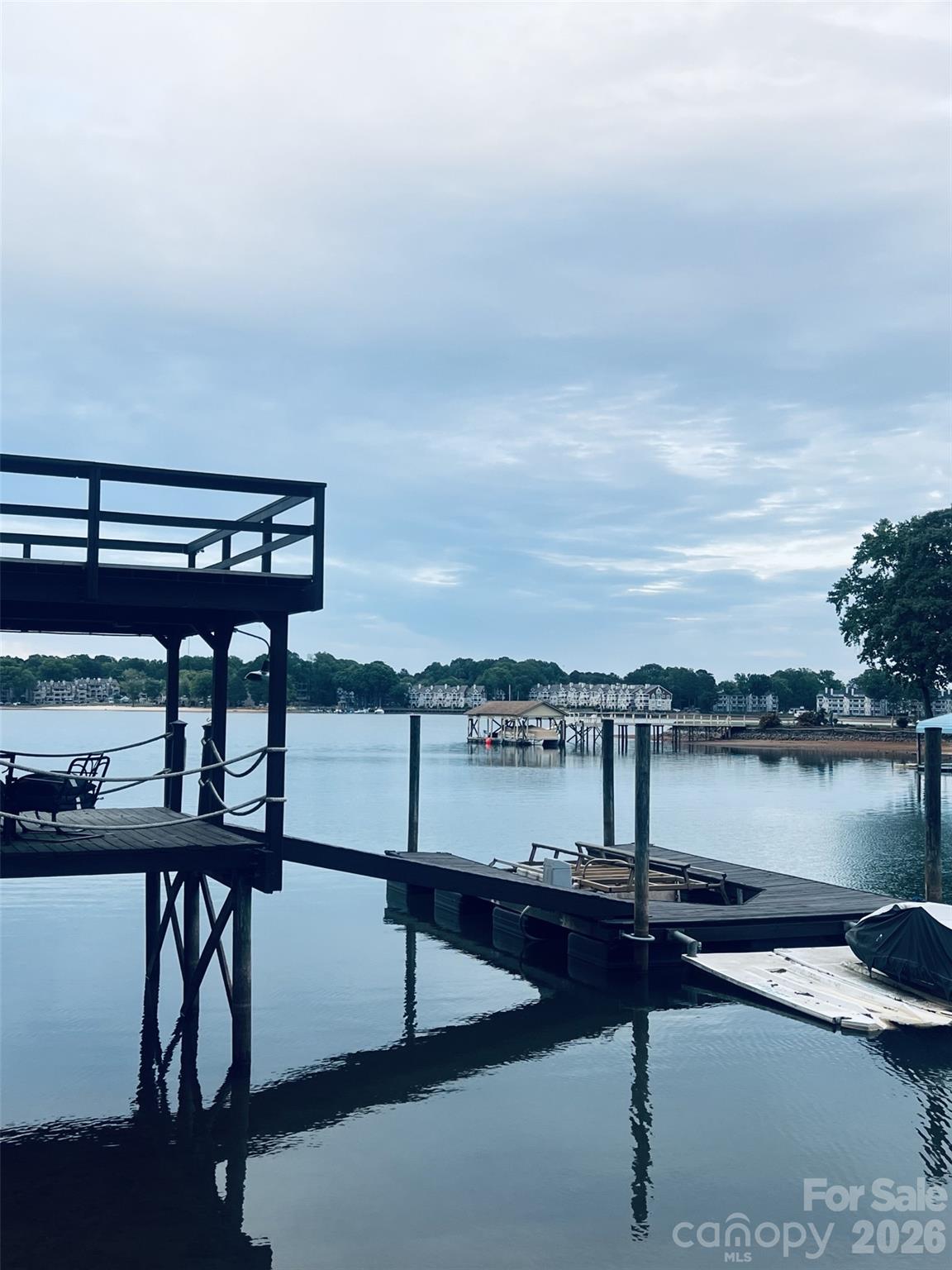 Norman Shores - Residential