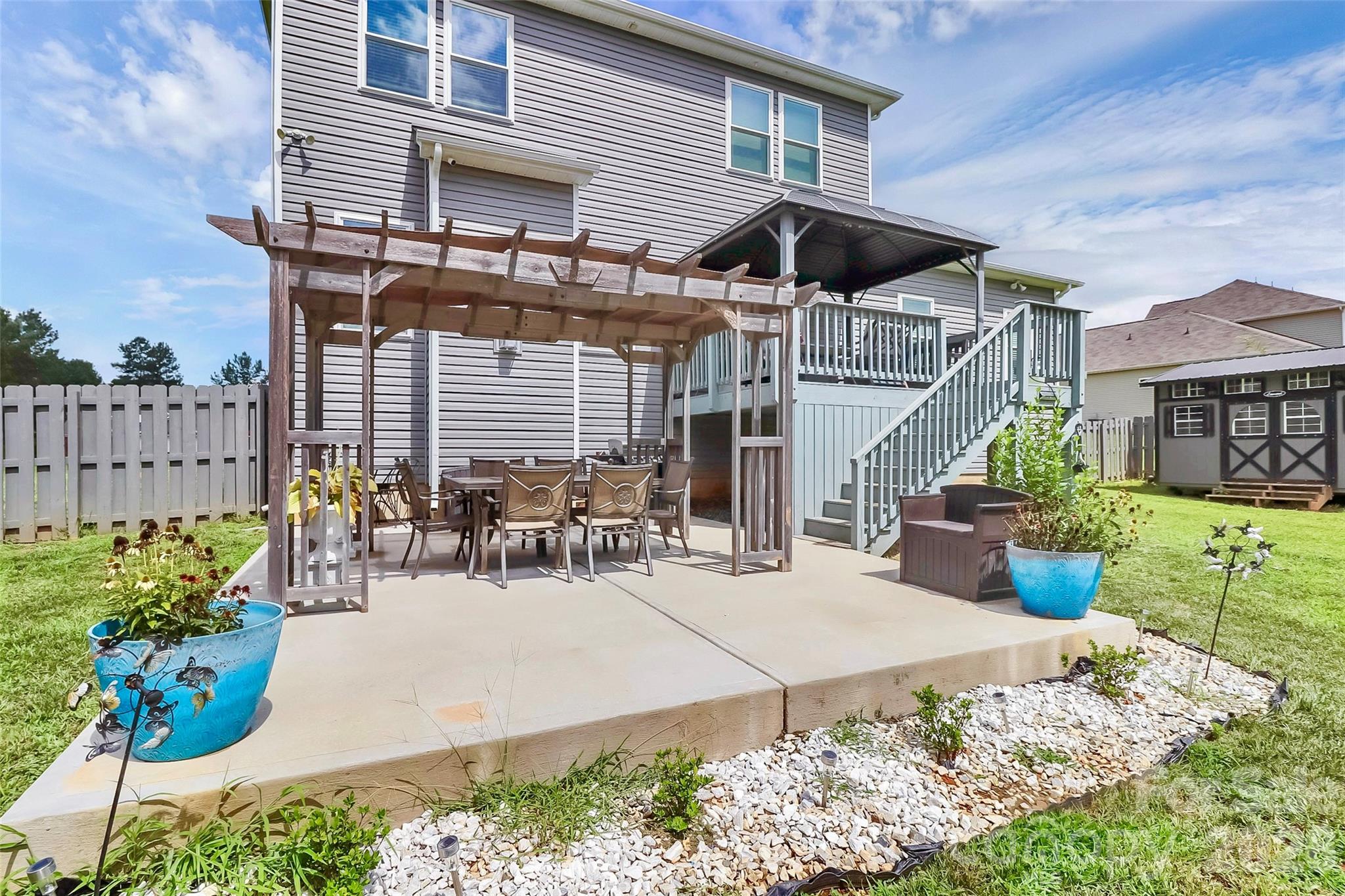 Lauren Pines - Residential