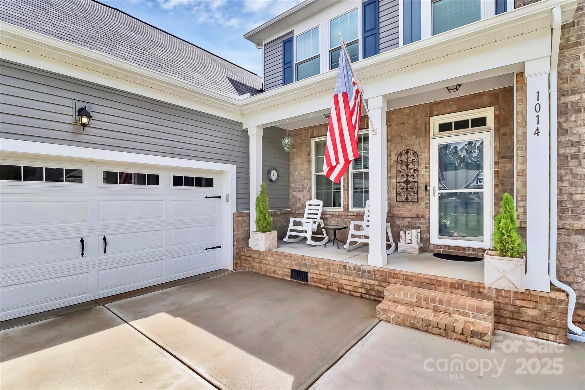 1014 Willow Grove Lane