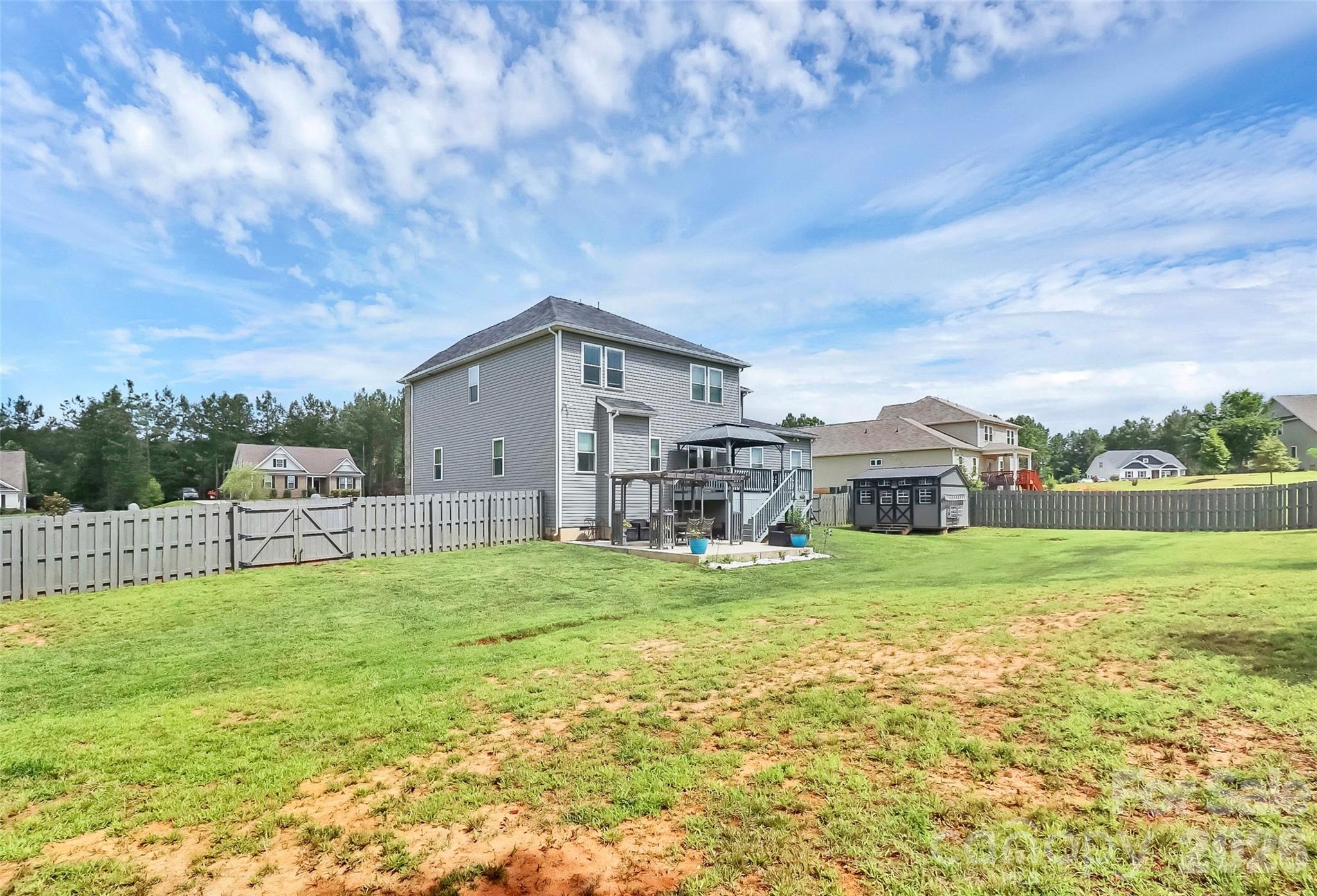 Lauren Pines - Residential