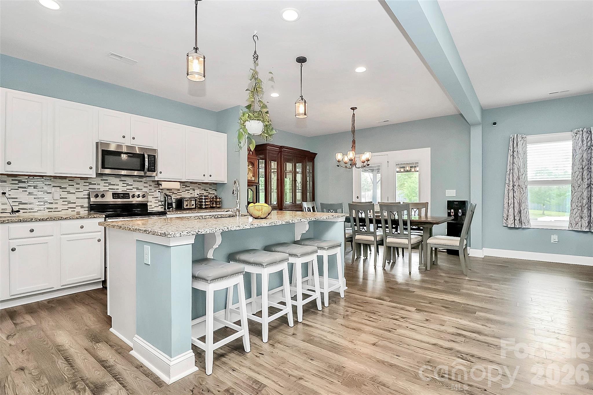 Lauren Pines - Residential