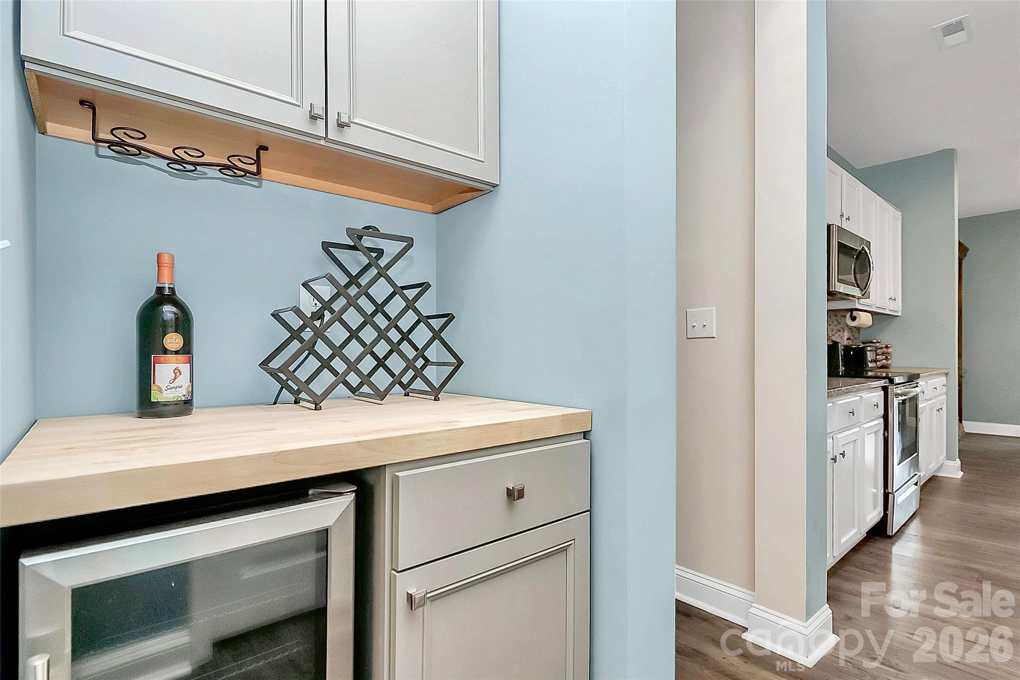 Lauren Pines - Residential