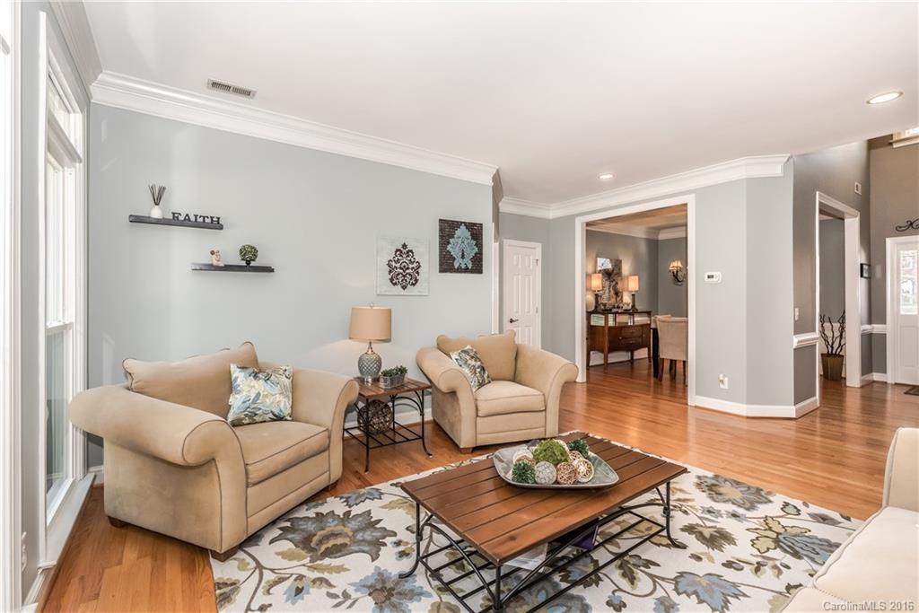 Hunter Oaks - Residential