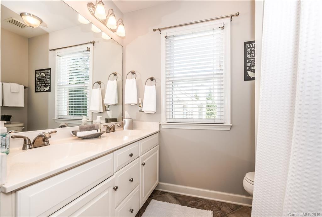 Hunter Oaks - Residential