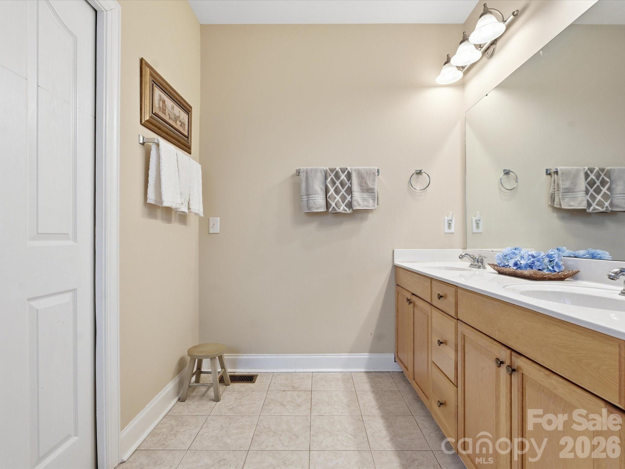 Stoneridge Lakes - Residential