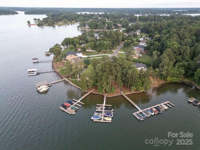 Lakepointe North - Residential