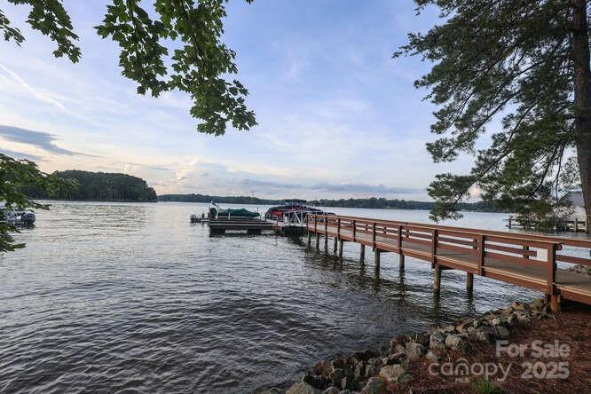 Lakepointe North - Residential