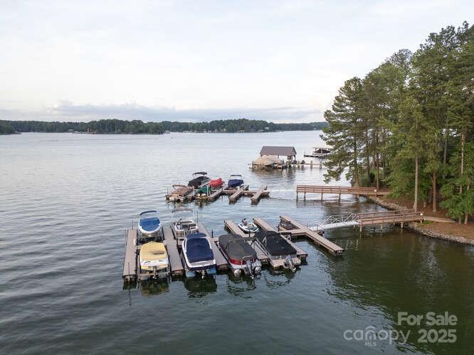 Lakepointe North - Residential