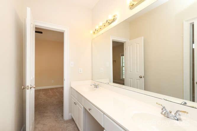 Lakepointe North - Residential