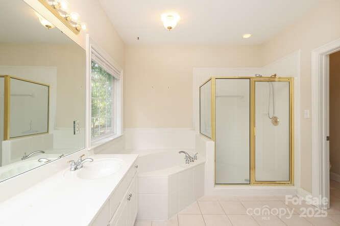 Lakepointe North - Residential