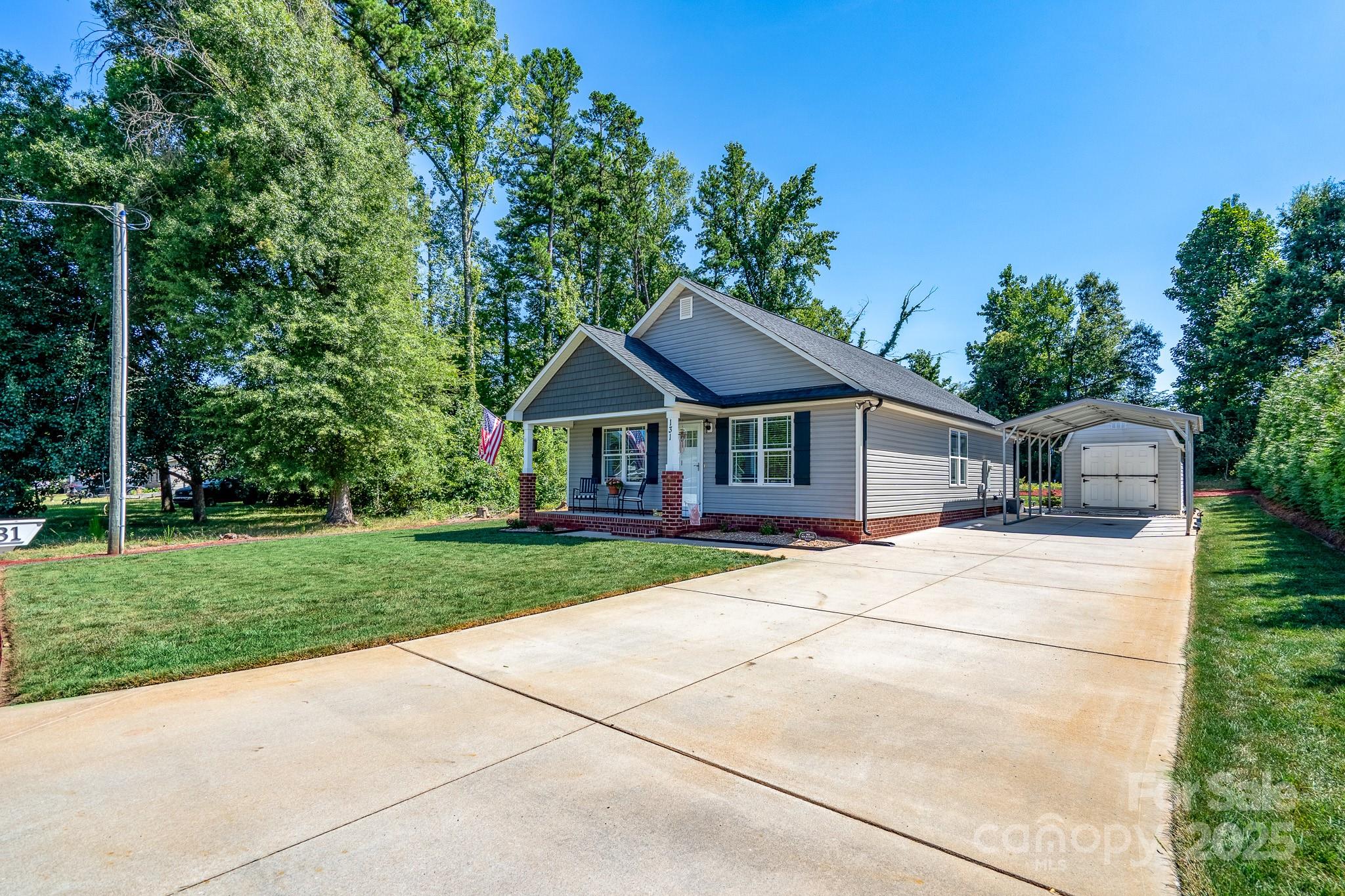 131 Crescent Street
