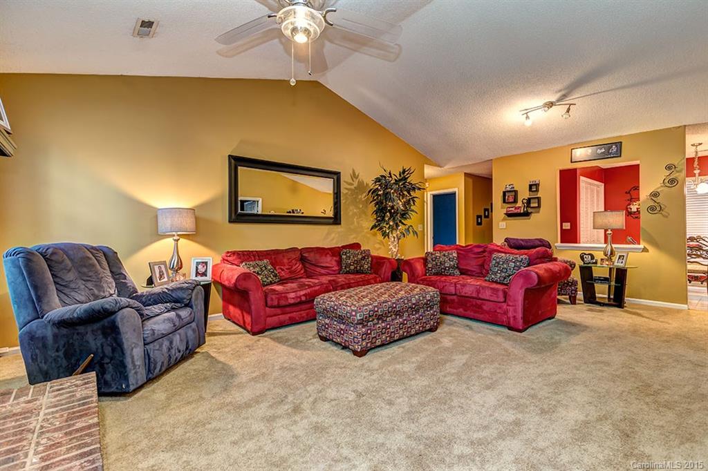 Morris Farms - Residential