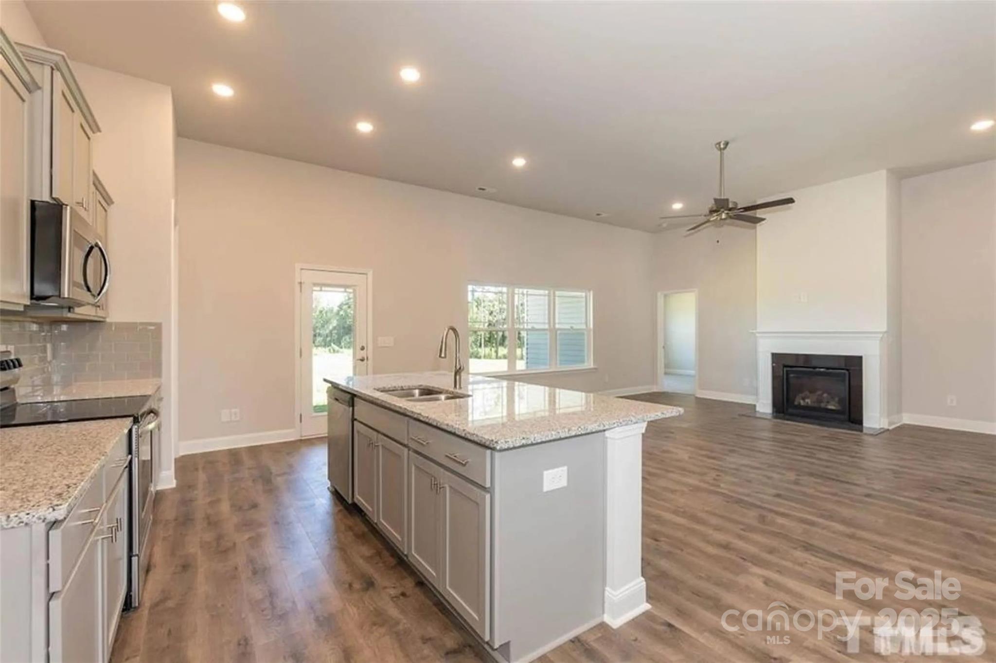 Swann Hills - Residential