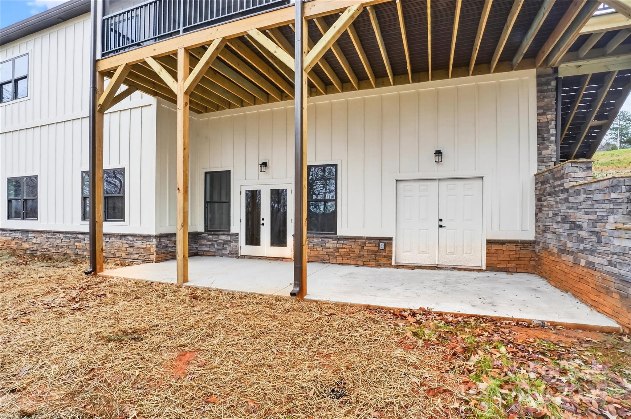 Spring Shore - Residential