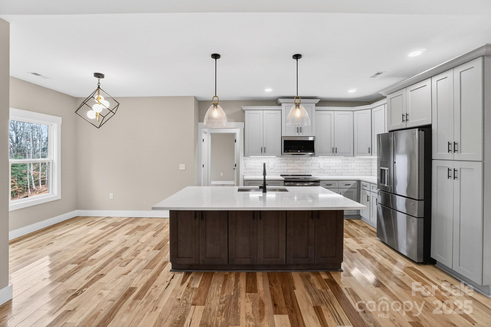 Spring Shore - Residential