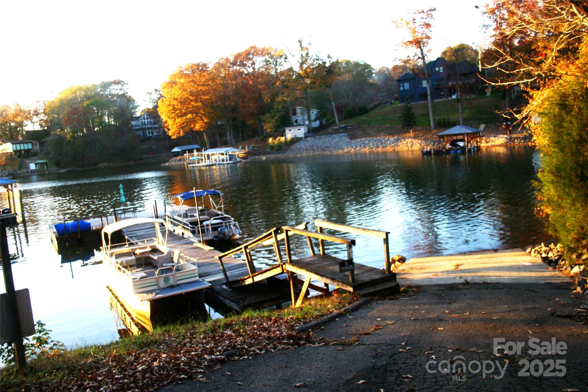 105 Sunset View Lane 55-56