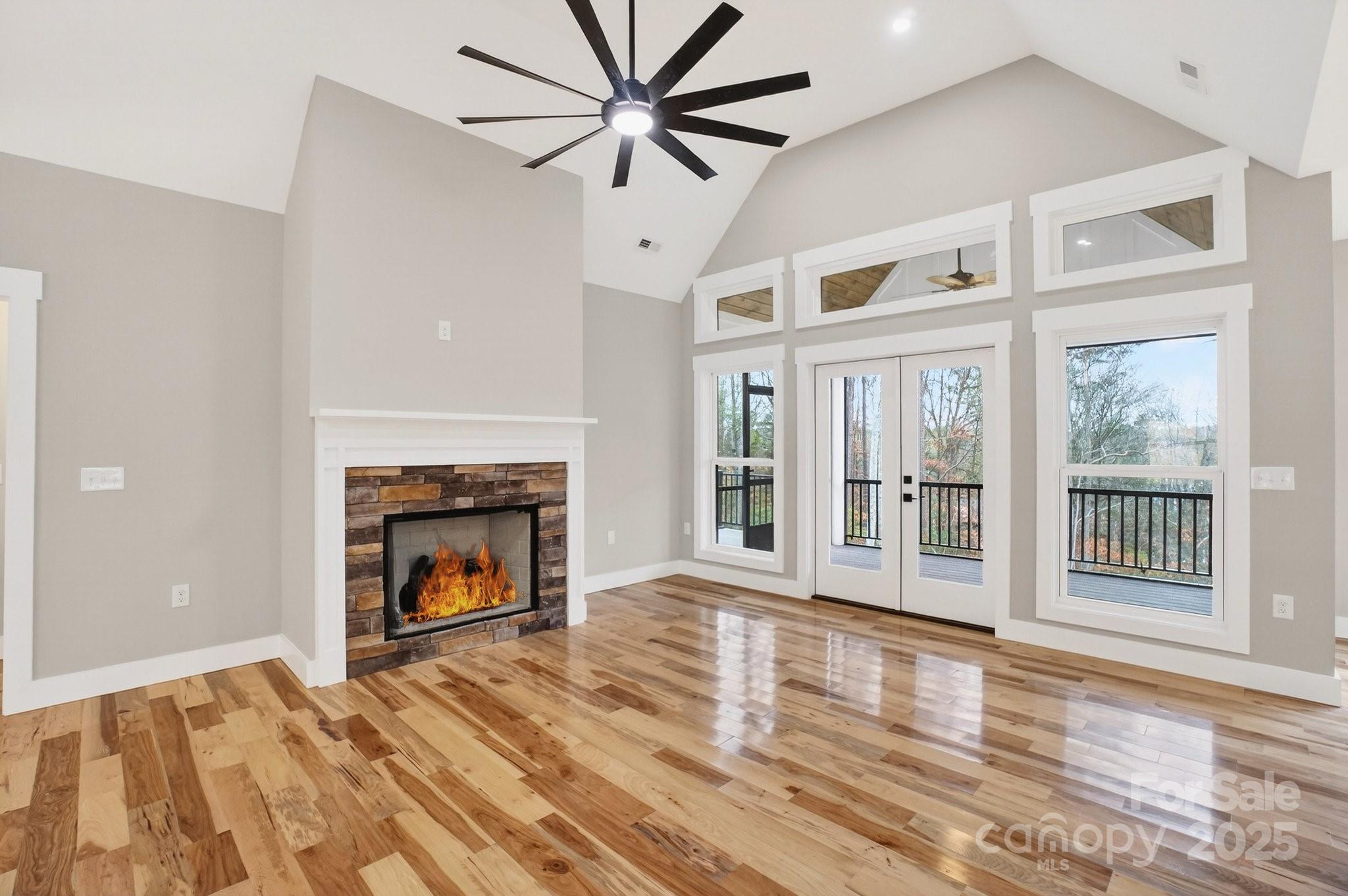 Spring Shore - Residential