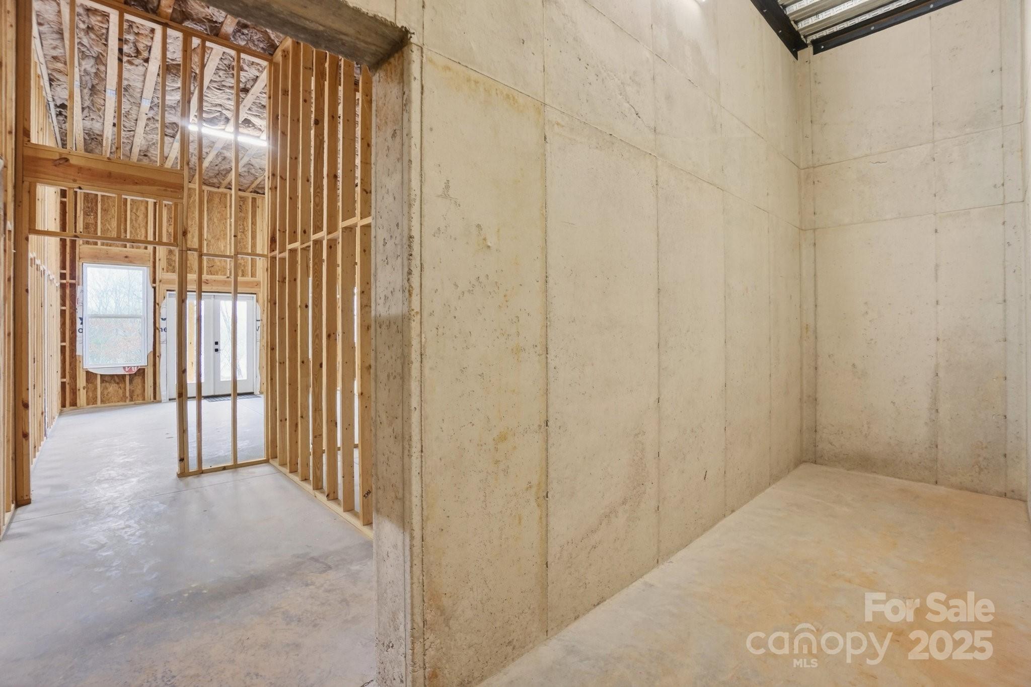 Spring Shore - Residential