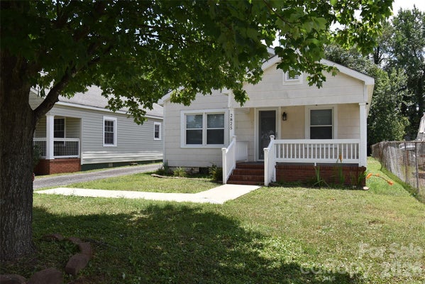 2825 E LONG AVE, GASTONIA, NC 28054 - Image 69d27d54e8a47d09d0ddfa6bd98deb07/3166957654