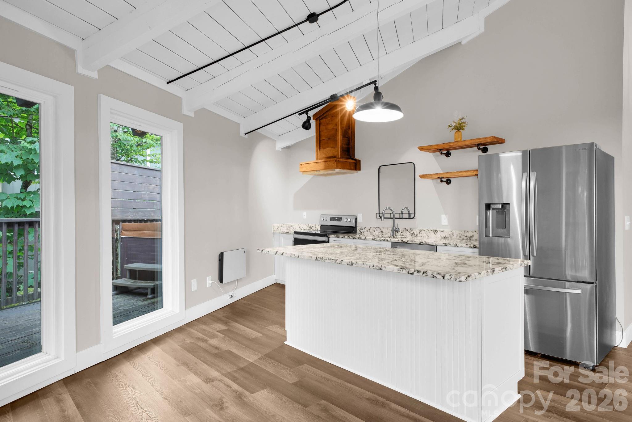 119 Beechwood Lane