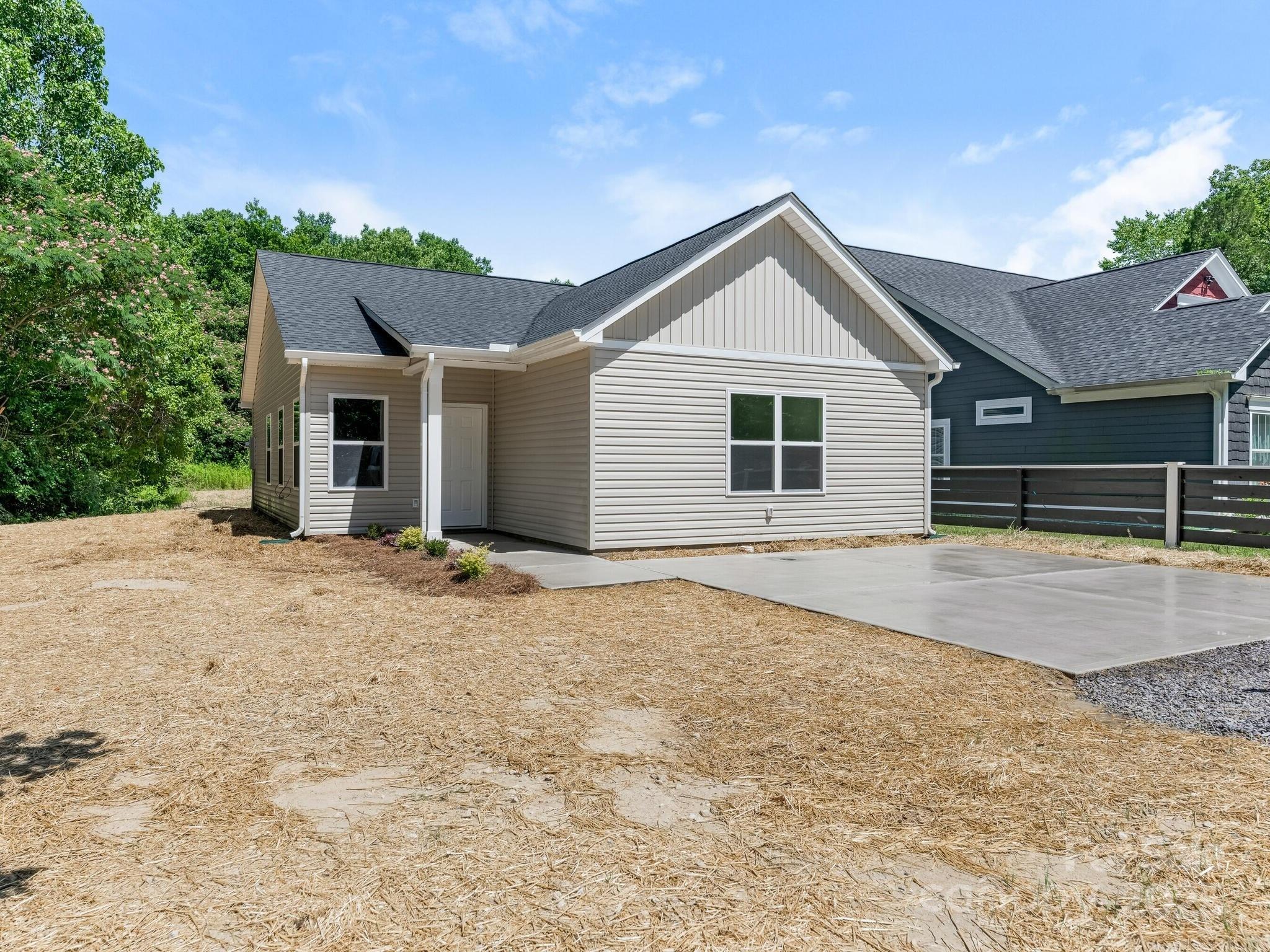 4470a Kingsbury Road