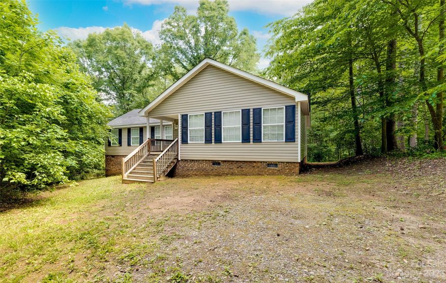 Welcome Home! This beautiful home is sure to please! The home is vacant. House has new LVP flooring throughout. Entire interior of the home has been painted. The kitchen comes equipped with appliances, with lots of cabinet space. The Primary bedroom is spacious with a walk-in shower and garden tub for lots of relaxation. Schedule a tour!!!