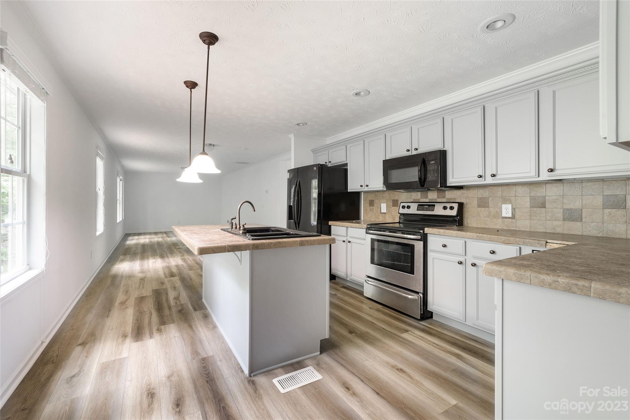 Creekstone - Residential