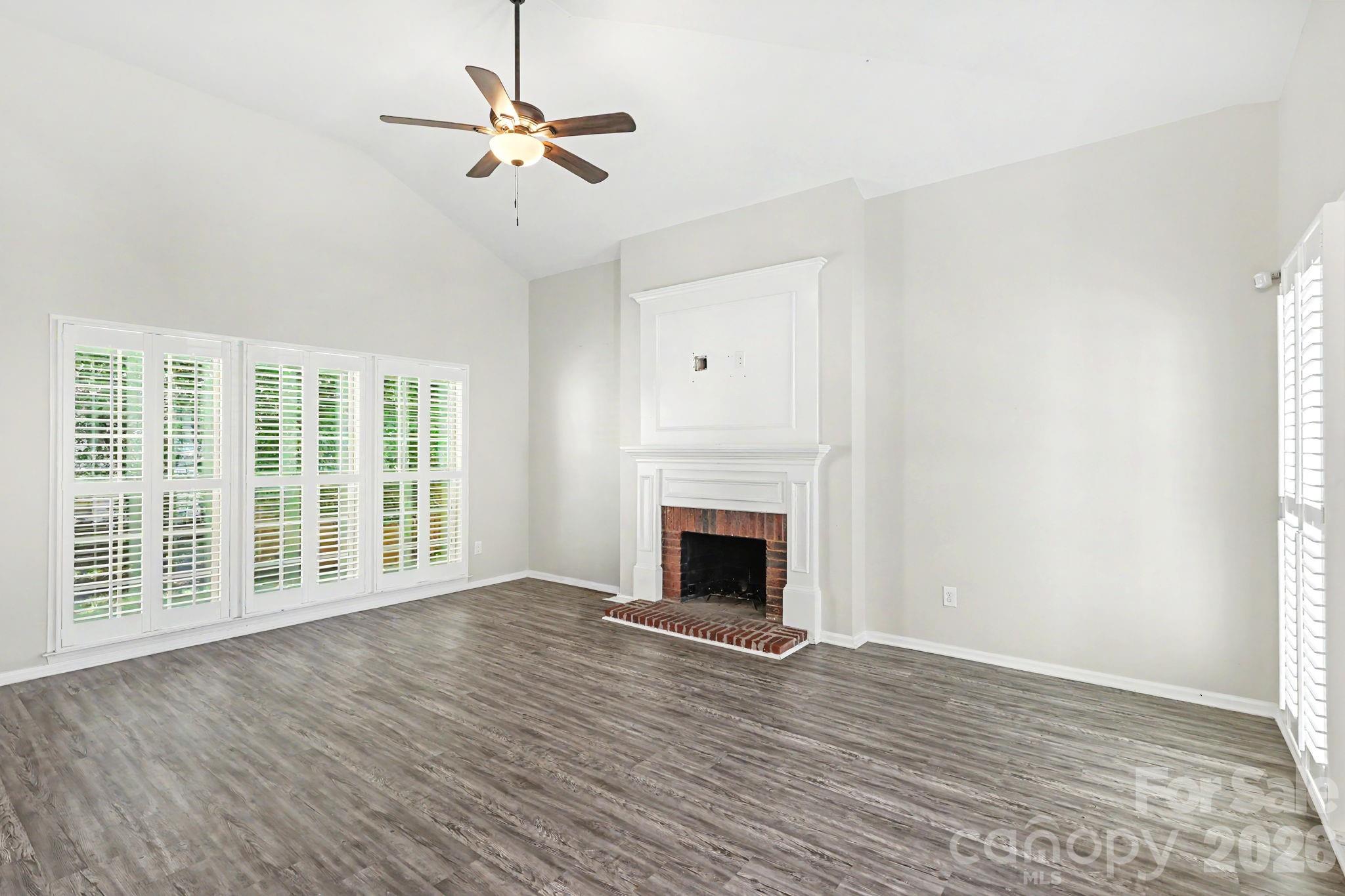 7413 Tupelo Lane