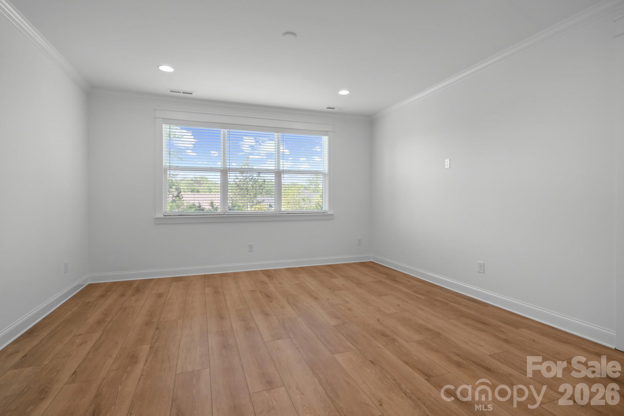 Amara Chase - Residential