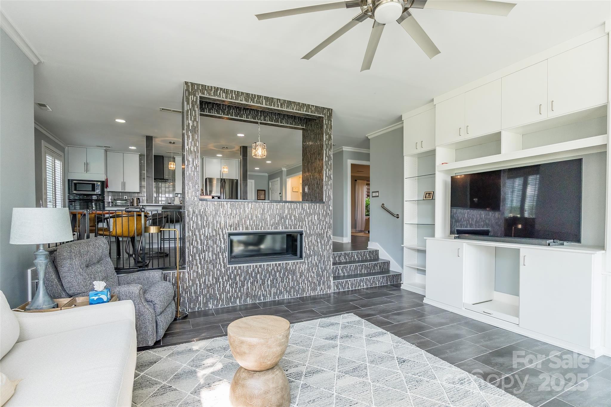 Lake Club - Residential