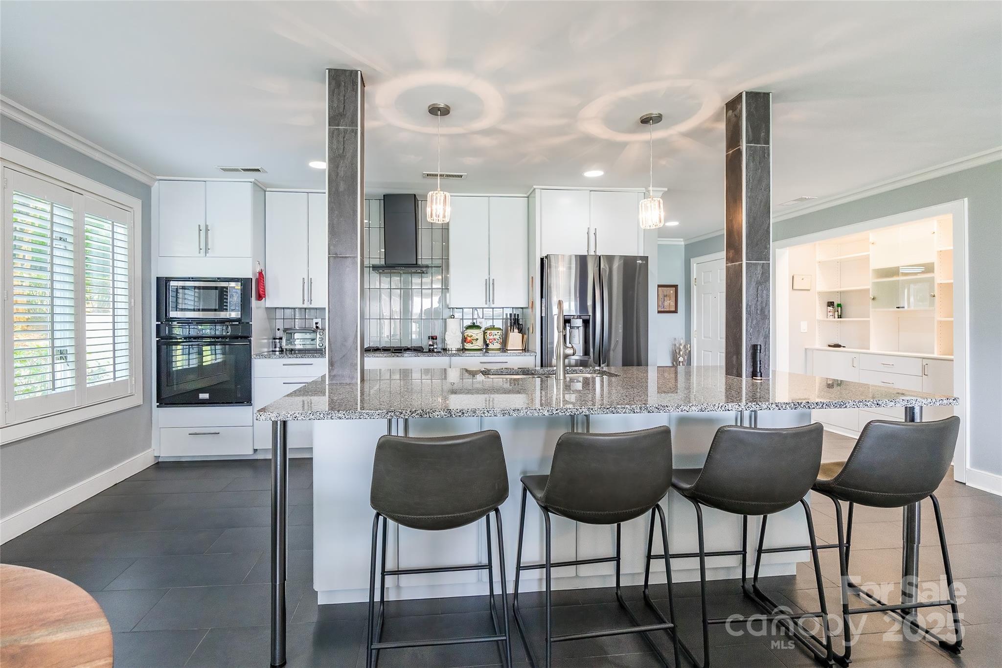 Lake Club - Residential