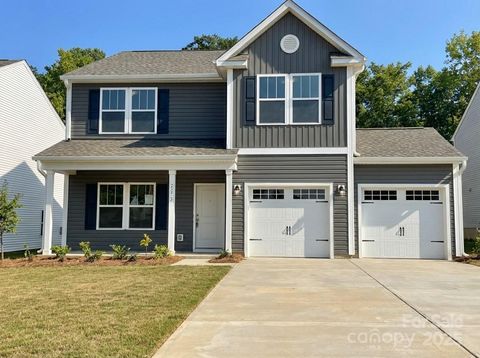 Photo of 2072 Voyage Circle, Monroe, NC 28110 (MLS # 4332182)