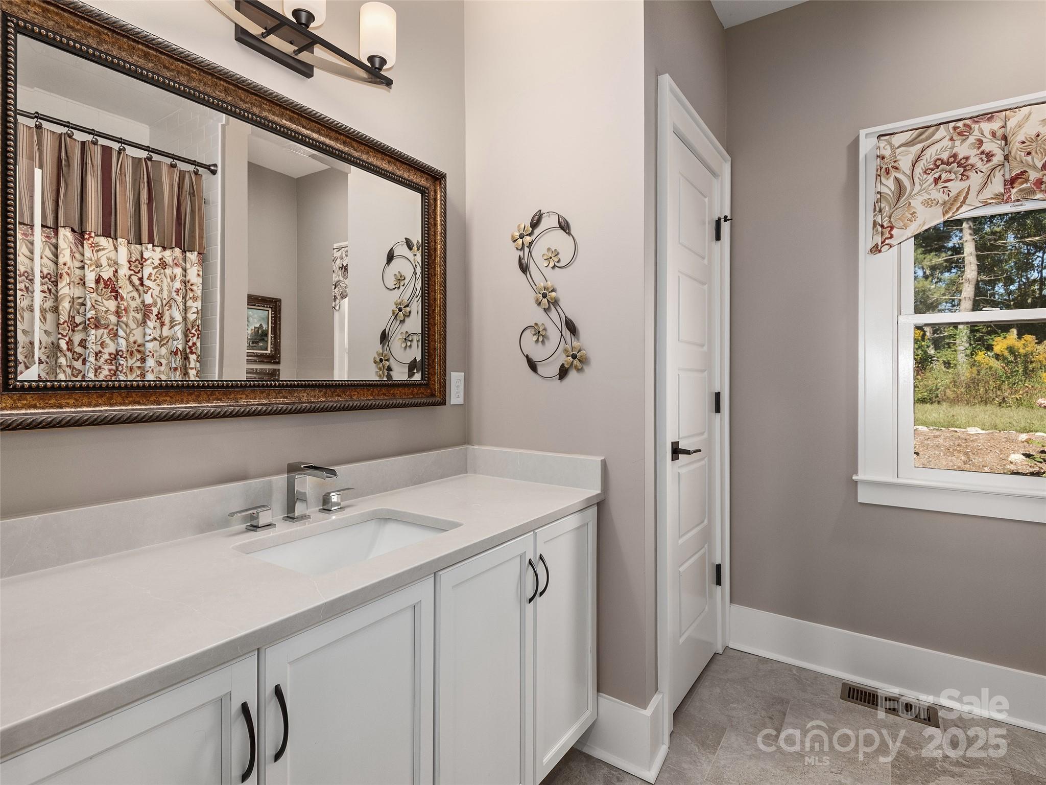 Grand Highlands at Bearwallow - Residential