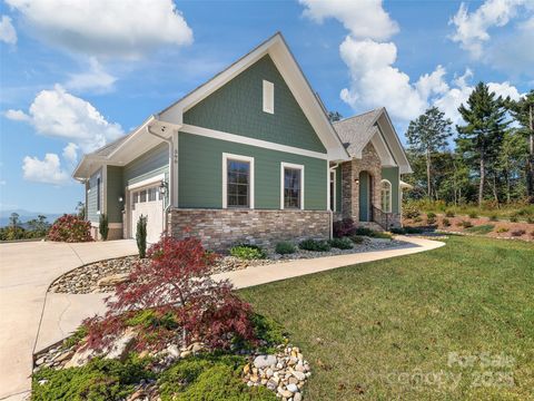 390 Dancing Bear Drive Hendersonville NC 28739
