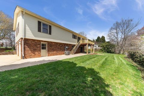 A home in Hickory