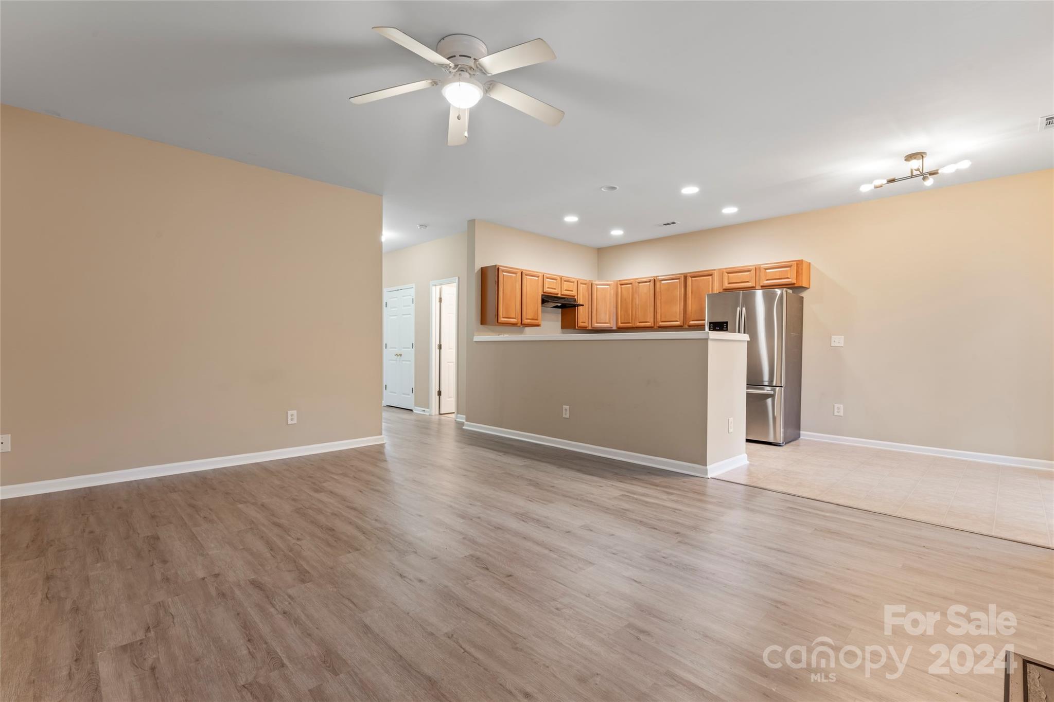 Charlotte Pines - Residential